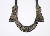 چین یک سنگ مصنوعی بیرنگ و گردنبند منجوق دوزی جواهر هنردستی تزیینات گردنبند (NL-078)