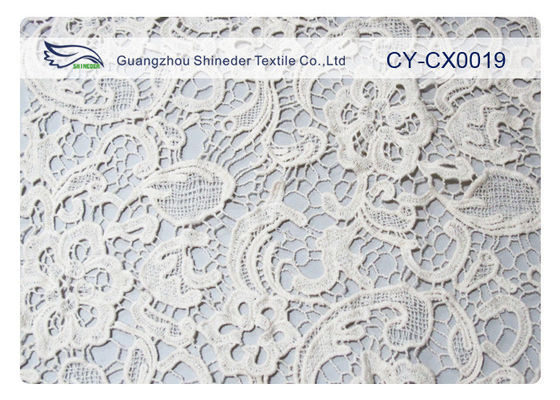 پارچه گلدوزی سفری گلدوزی پنبه ای / نایلون / متالیکی CY-CX0019