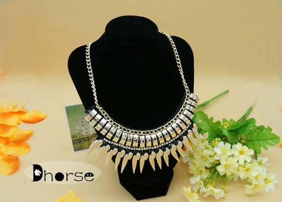 تزئینی بیانیه طلا دلپذیری گردنبند یقه برای کت و شلوار زنانه