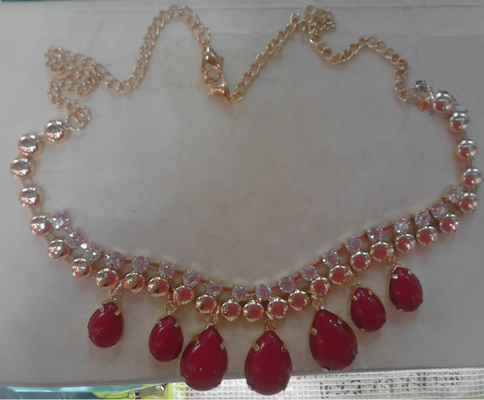 CUSTOM قرمز گردنبند سنگ مصنوعی بیرنگ و دست ساز با زنجیر طلا و خرچنگ کلیپ